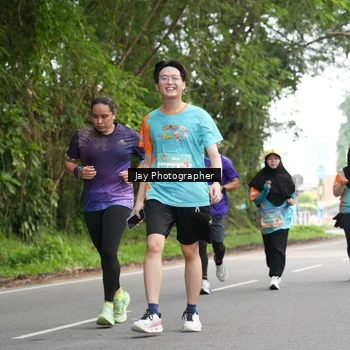 Runner Photo 8310133