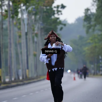 Runner Photo 8310137