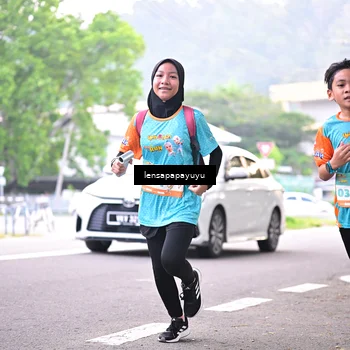 Runner Photo 8310157