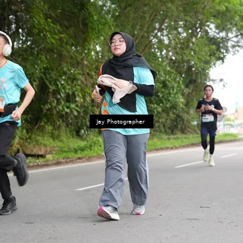 Runner Photo 8310165