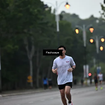 Runner Photo 8310174