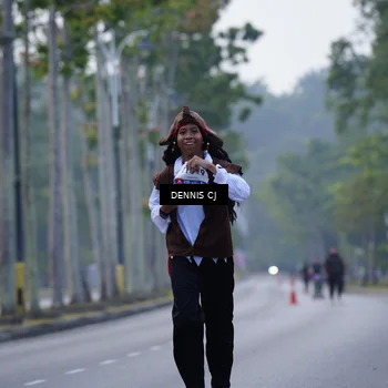 Runner Photo 8310182