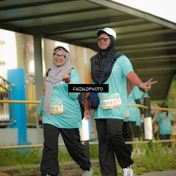 Runner Photo 8310200