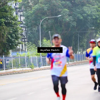 Runner Photo 8310208