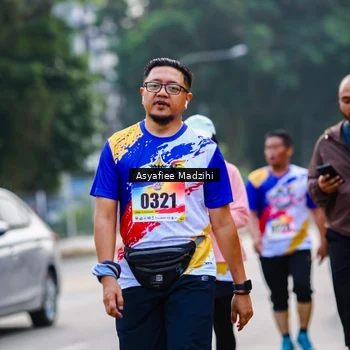 Runner Photo 8310229