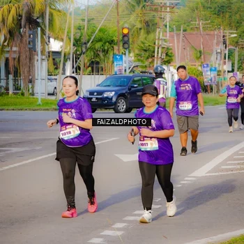 Runner Photo 8310233