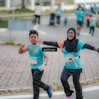 Runner Photo 8310263