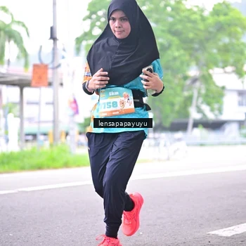 Runner Photo 8310316