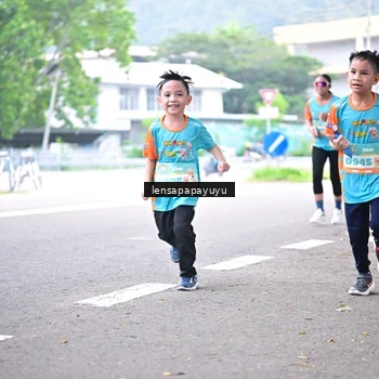 Runner Photo 8310350
