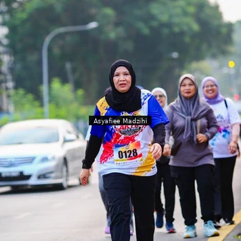Runner Photo 8310364