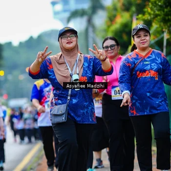 Runner Photo 8310366