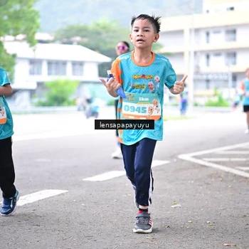 Runner Photo 8310371