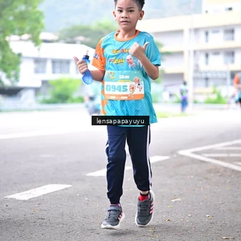 Runner Photo 8310373