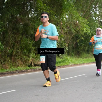Runner Photo 8310382