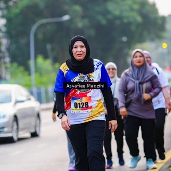 Runner Photo 8310384