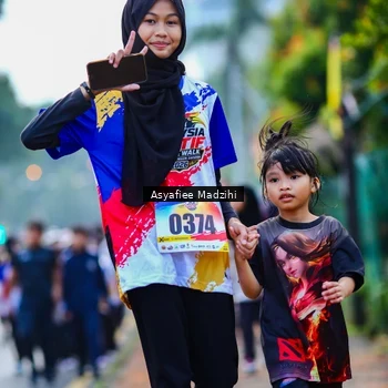 Runner Photo 8310425