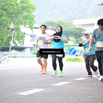 Runner Photo 8310434