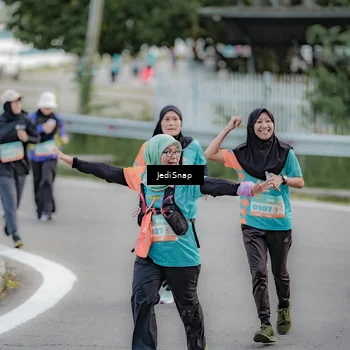 Runner Photo 8310437