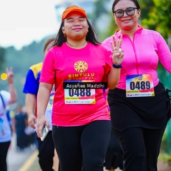 Runner Photo 8310440