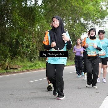 Runner Photo 8310451