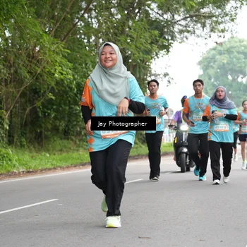 Runner Photo 8310452