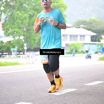 Runner Photo 8310505