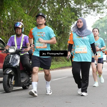 Runner Photo 8310520
