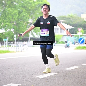 Runner Photo 8310554