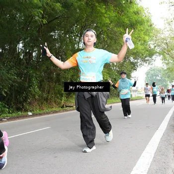 Runner Photo 8310563