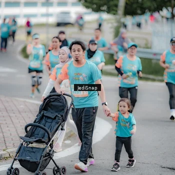 Runner Photo 8310586