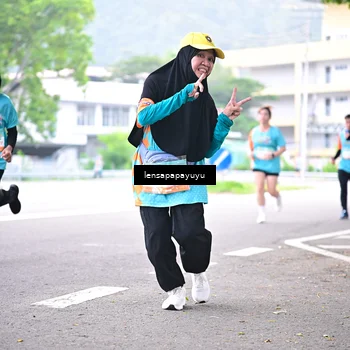 Runner Photo 8310588