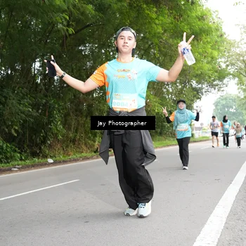 Runner Photo 8310609