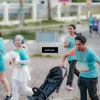 Runner Photo 8310614