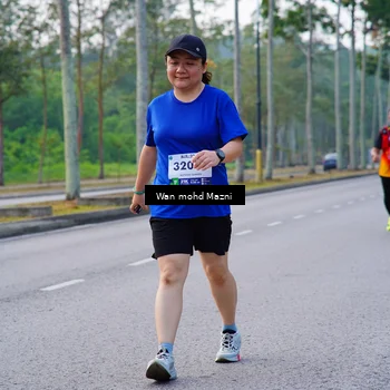 Runner Photo 8310615