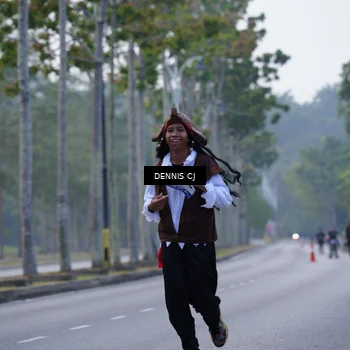 Runner Photo 8310640