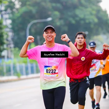 Runner Photo 8310643
