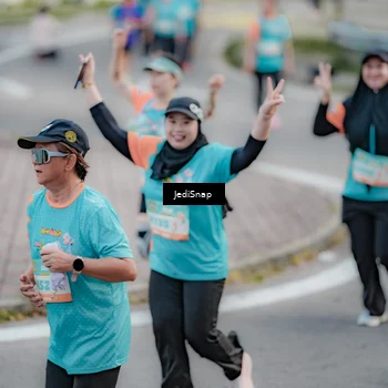 Runner Photo 8310657