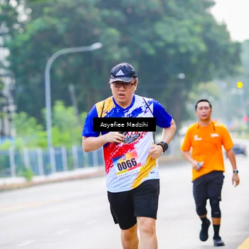 Runner Photo 8310663