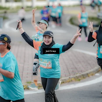 Runner Photo 8310669