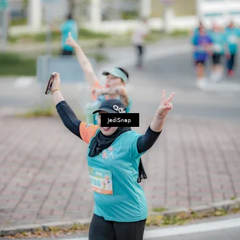 Runner Photo 8310680