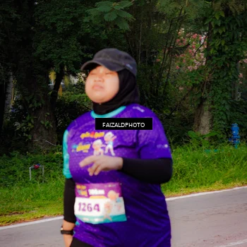 Runner Photo 8310681
