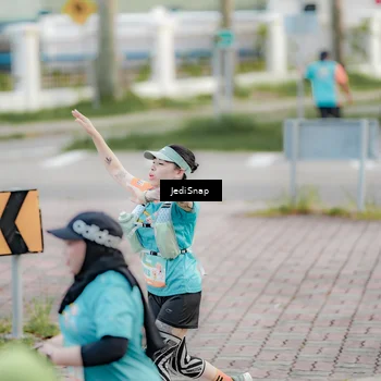 Runner Photo 8310684