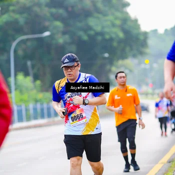 Runner Photo 8310694