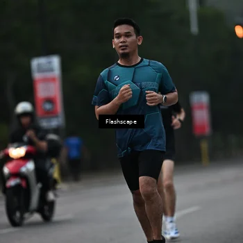 Runner Photo 8310711