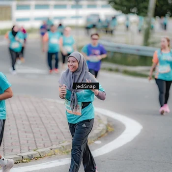 Runner Photo 8310712
