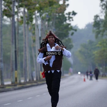 Runner Photo 8310723