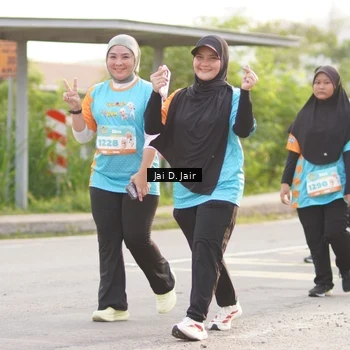 Runner Photo 8310725
