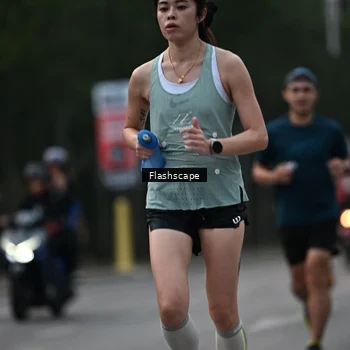 Runner Photo 8310745
