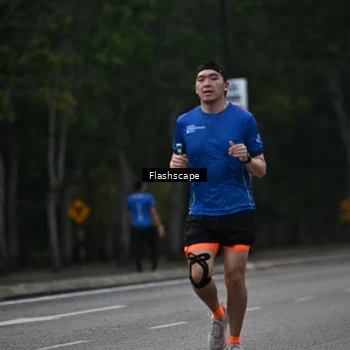 Runner Photo 8310749