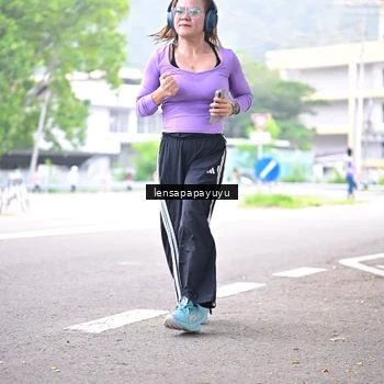 Runner Photo 8310752